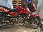 Bajaj Pulsar 150 . 2017