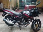 Bajaj Pulsar 150 . 2018