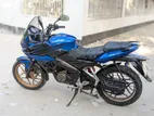 Bajaj Pulsar 150 . 2016