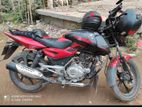 Bajaj Pulsar 150 . 2014