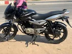 Bajaj Pulsar 150 . 2016