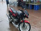 Bajaj Pulsar 150 . 2017