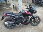 Bajaj Pulsar 150 . 2022