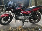 Bajaj Pulsar 150 . 2017