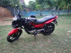 Bajaj Pulsar 150 . 2016