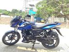 Bajaj Pulsar 150 . 2022