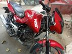 Bajaj Pulsar 150 . 2011