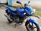 Bajaj Pulsar 150 . 2017