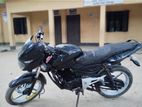 Bajaj Pulsar 150 . 2012