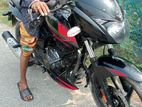 Bajaj Pulsar 150 . 2023