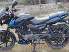 Bajaj Pulsar 150 . 2019
