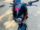 Bajaj Pulsar 150 . 2019