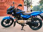 Bajaj Pulsar 150 . 2017