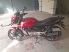 Bajaj Pulsar 150 . 2012