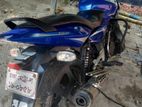 Bajaj Pulsar 150 . 2011