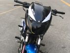 Bajaj Pulsar 150 . 2013