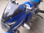 Bajaj Pulsar 150 . 2017