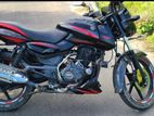 Bajaj Pulsar 150 . 2019