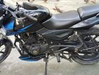 Bajaj Pulsar 150 . 2019