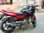 Bajaj Pulsar 150 . 2017