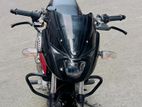 Bajaj Pulsar 150 . 2011