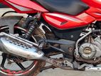 Bajaj Pulsar 150 . 2018
