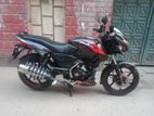 Bajaj Pulsar 150 . 2023