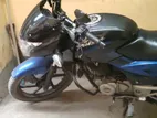 Bajaj Pulsar 150 . 2017