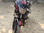 Bajaj Pulsar 150 Motorbik 2018