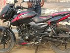 Bajaj Pulsar 150 . 2023
