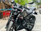 Bajaj Pulsar 250 . 2024