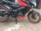 Bajaj Pulsar N 160 . 2018