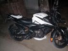 Bajaj Pulsar NS 160 . 2019