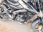 Bajaj Pulsar NS 160 . 2018