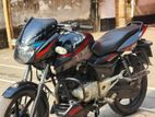 Bajaj Pulsar শাকিল মটরস 2017