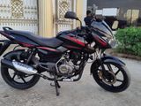 Bajaj Pulsar সুপার ফ্রেশ 2019