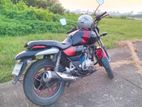 Bajaj V15 2017