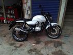 Bajaj V15 . 2017