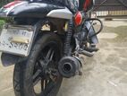 Bajaj V15 . 2017
