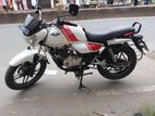 Bajaj V15 2018