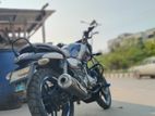 Bajaj V15 . 2017