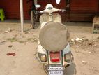 Bajaj Vespa . 1997