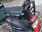 Bajaj Vespa ` 1998