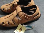 Bata (Hush Puppies)
