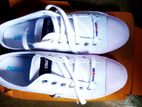 bata north star convers size 42