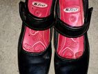 Bata school girls shoe!