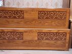 BED CANADIAN IAK VENEER. M # 6388