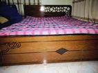 bed (kind size 6×7)biniar wood