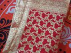 Benarosi saree, Biyer benaroshi lal saree