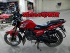 Benelli TNT 150 . 2023